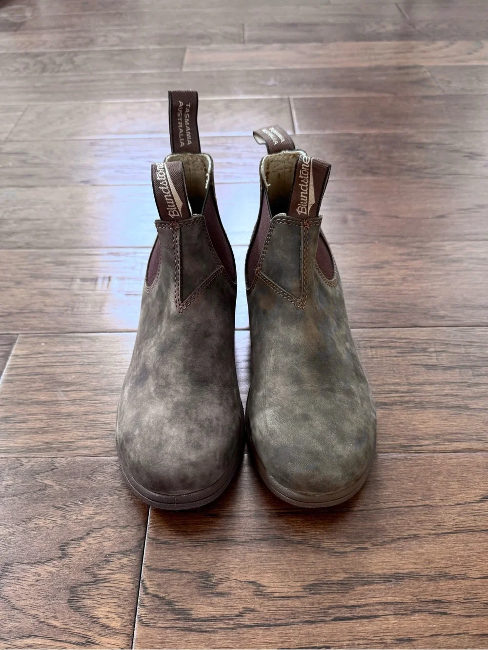 Blundstone Leather Active Boot #1496 Rustic Brown Women’s 7.5